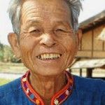 พ่อเปลื้อง ฉายรัศมี