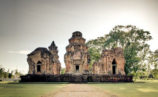 ปราสาทสีขรภูมิ สุรินทร์