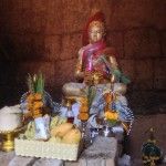 พระประธานในตัวปราสาทโดนตวล