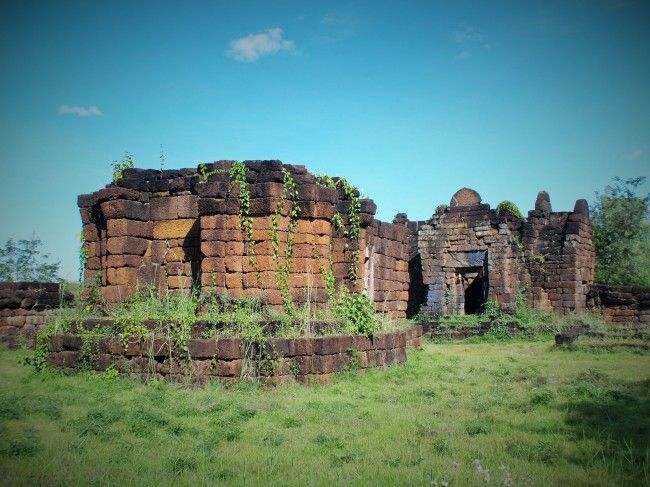 ปราสาทขอมบ้านพันนา