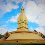 ด้านข้าง เจดีย์วัดหนองป่าพง