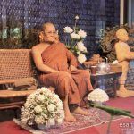 หุ่นขี้ผึ้งหลวงปู่ชา