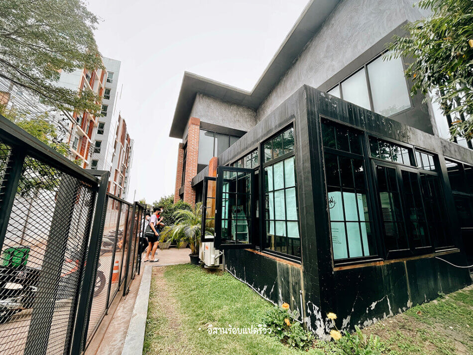บรรยากาศนอกร้าน