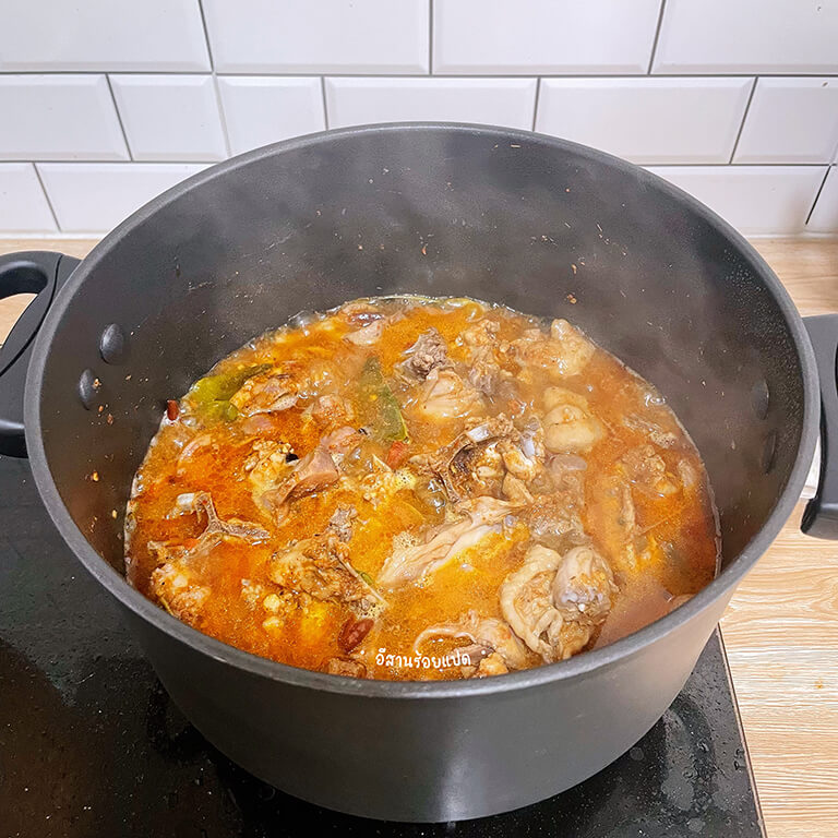 ต้มไว้จนไก่เปื่อย